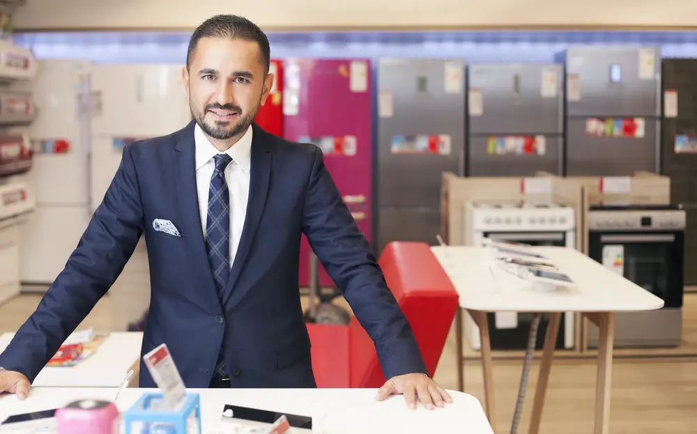 TÜRKİYE BEYAZ EŞYA SEKTÖRÜNDE BAŞKAN DEĞİŞMEDİ
